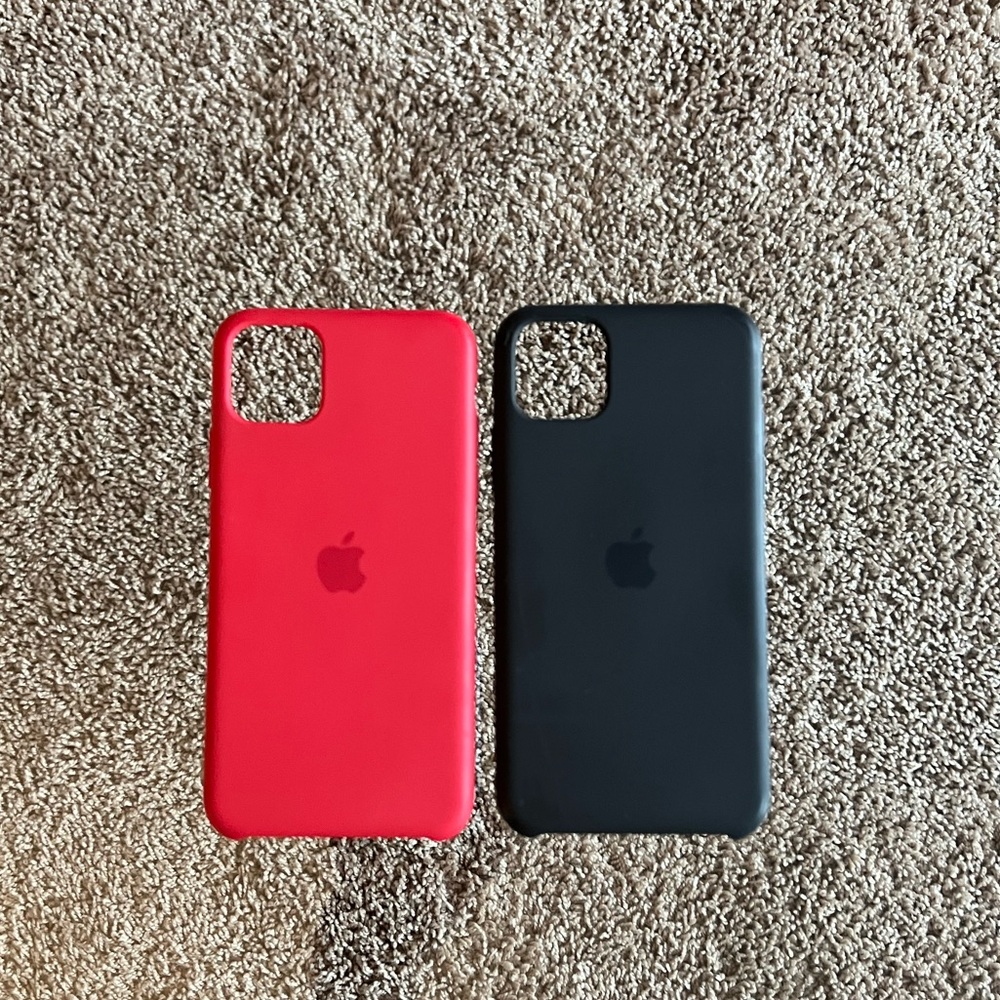 Apple Silicone iPhone 11 Pro Max cases (2)